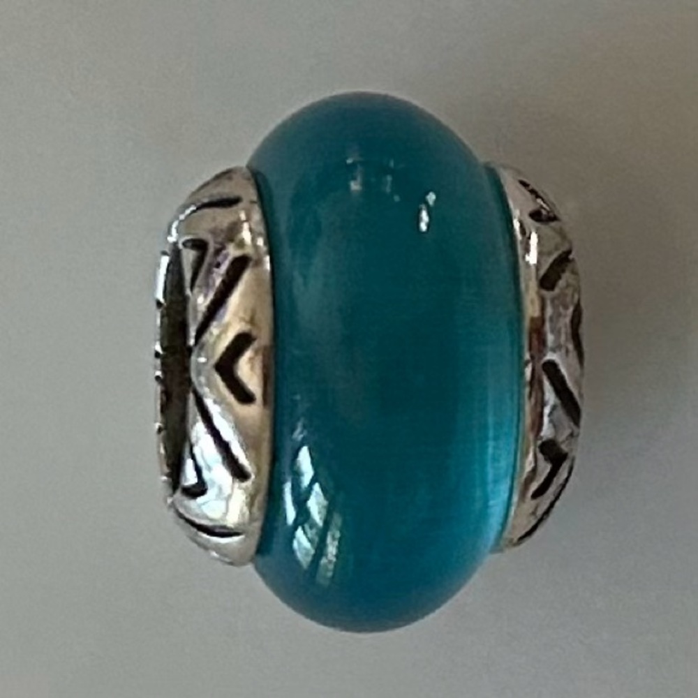 Brighton Turquoise Resin and Silver Bead